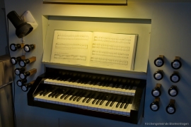 Kirche Blankenhagen - Spieltisch der Orgel