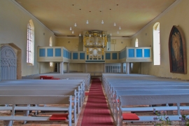 Kirche Blankenhagen - Kirchenschiff mit Orgel
